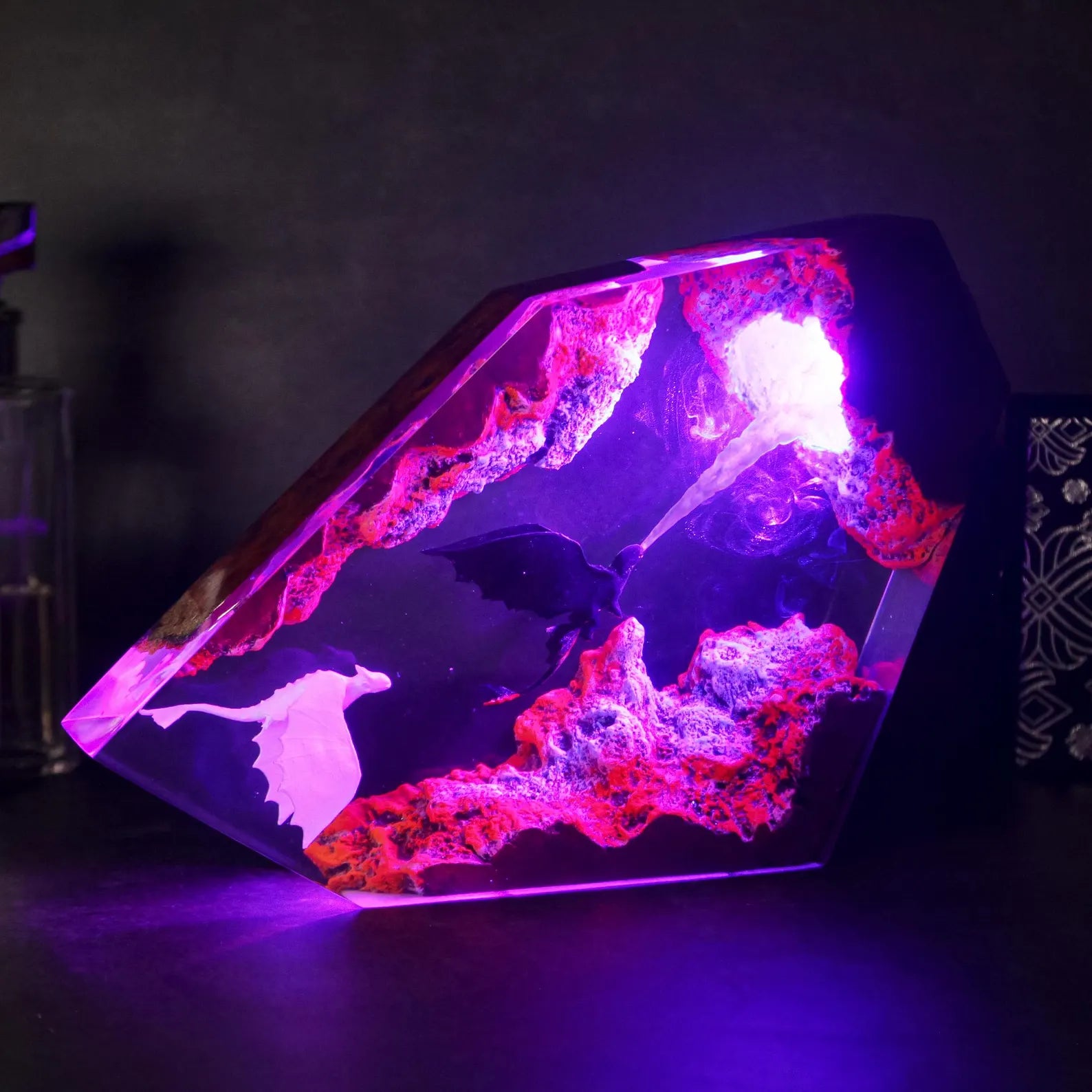 Handmade Dragon Resin Lamp – Toothless-Inspired “How to Train Your Dragon” Night Light, Epoxy & Wood Burl Decor Gift | 50% OFF, FREE SHIPPING