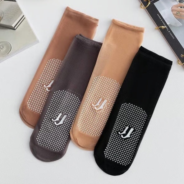 ✨No-Snag Invisible Sheer Socks for Women – Anti-Slip, Ultra-Thin & Transparent✨