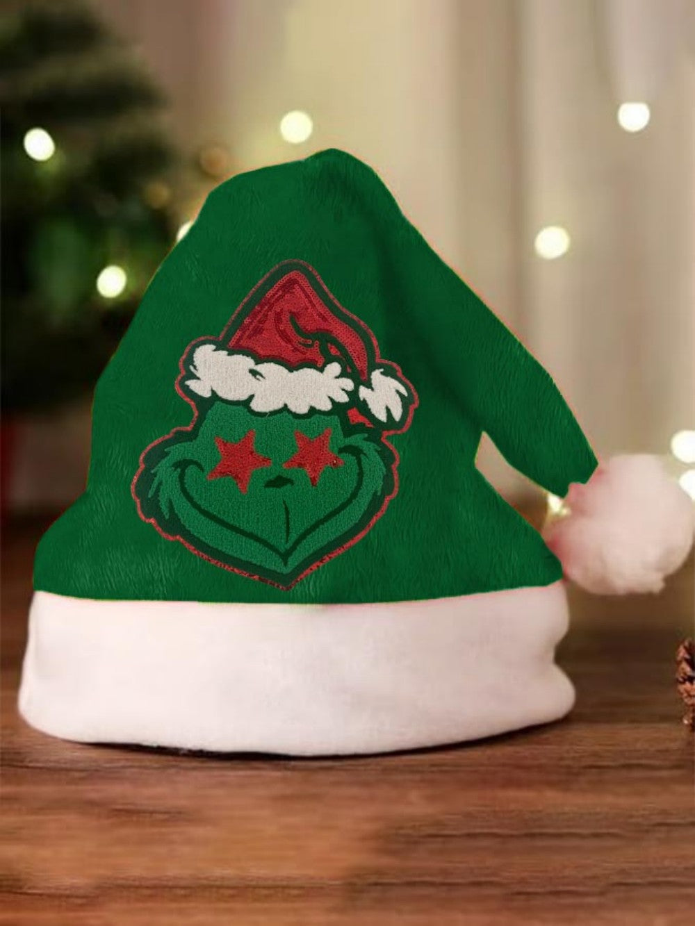 🎄 Sneaky Green Santa Hat – The “Not-So-Jolly” Christmas Grump Hat