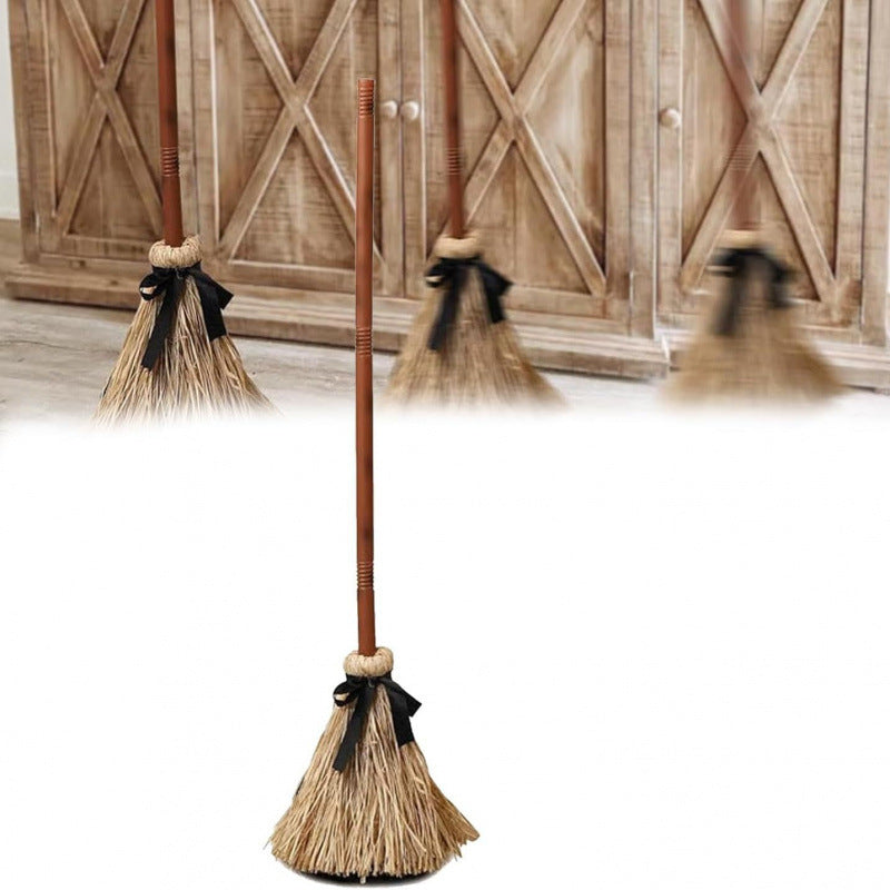 Floating Witch's Broom ✨🧹 – Haunted Dancing Halloween Prop